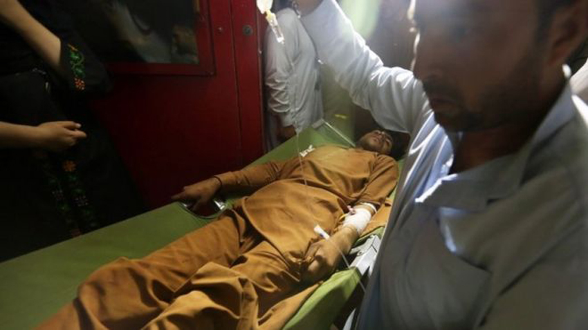 अफ्गानिस्तानमा आत्मघाती कार बम विष्फोट, कम्तिमा १७ जनाको मृत्यु