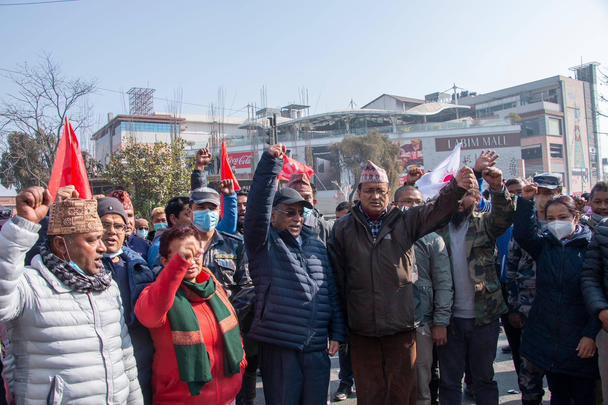 ओलीलाई सत्ताबाट हटाउन तेस्रो जनआन्दोलन गर्ने प्रचण्ड-माधव समूहको चेतावनी