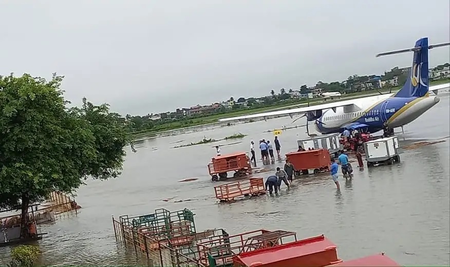 बाढी पसेर तीन दिनदेखि बन्द विराटनगर विमानस्थल आजदेखि सञ्चालनमा