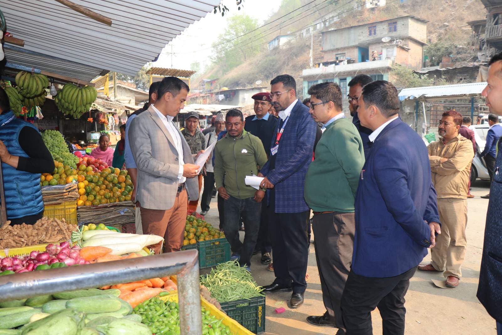 भुम्लुमा उपाध्यक्ष तामाङद्वारा बजार अनुगमन