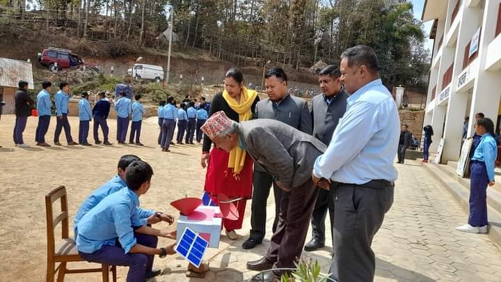 शारदा मावि सुन्थानले गर्यो बृहत शैक्षिक तथा विज्ञान प्रदर्शनी