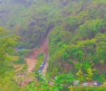अरनिको राजमार्गमा पहिरोका कारण अवरुद्ध ५० किलो खण्ड एकतर्फी सञ्चालनमा आयो