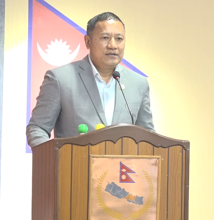 काभ्रेपलाञ्चोकमा बाढी पहिरोको क्षतिबारे पूर्व मन्त्री लामाले प्रदेश सभामा गराए ध्यानाकर्षण (भिडियोसहित)