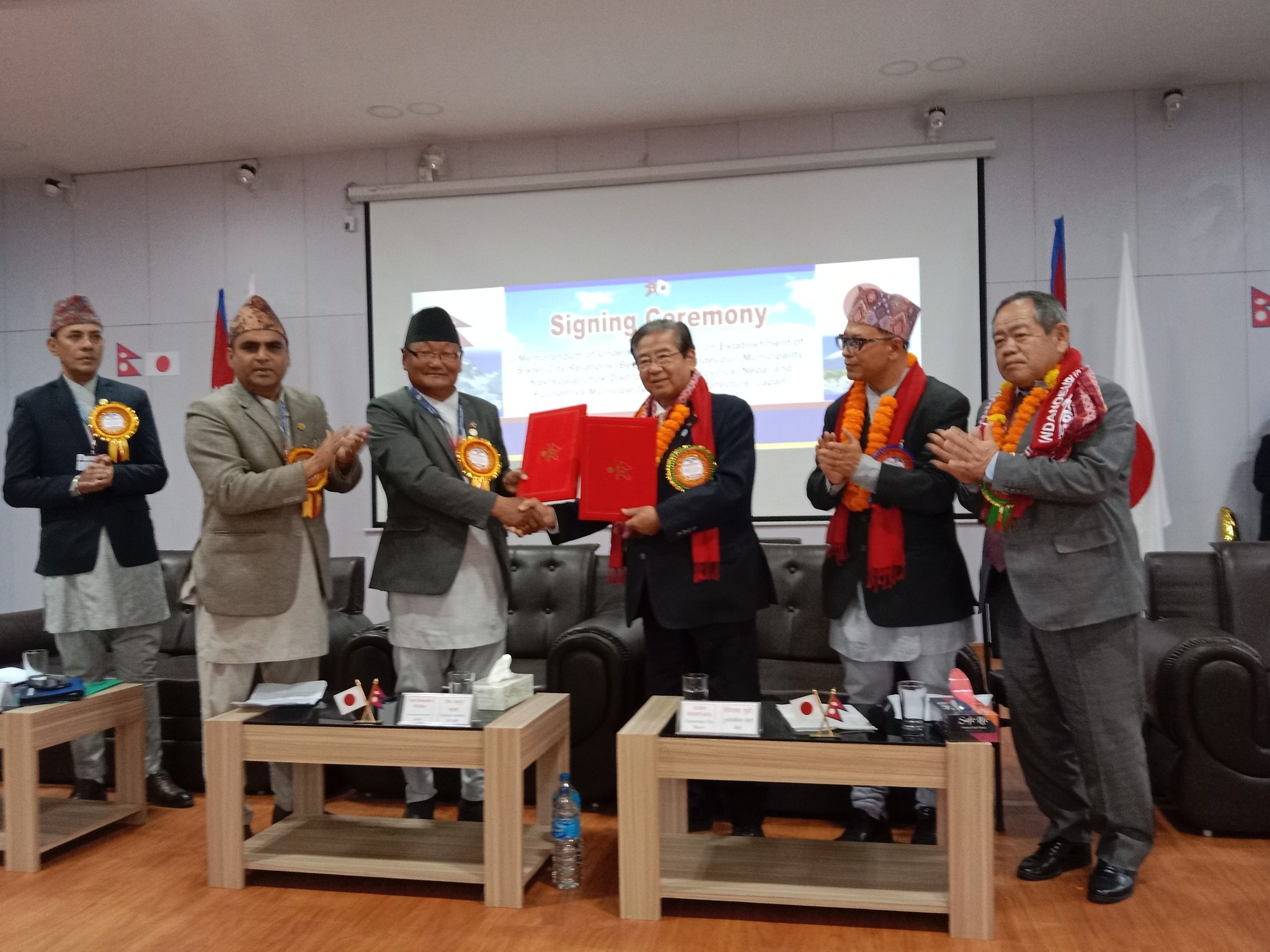मण्डनदेउपुर र जापानको फुजिनोमिया नगरपालिकाबीच भगिनी सम्बन्ध गाँसियो