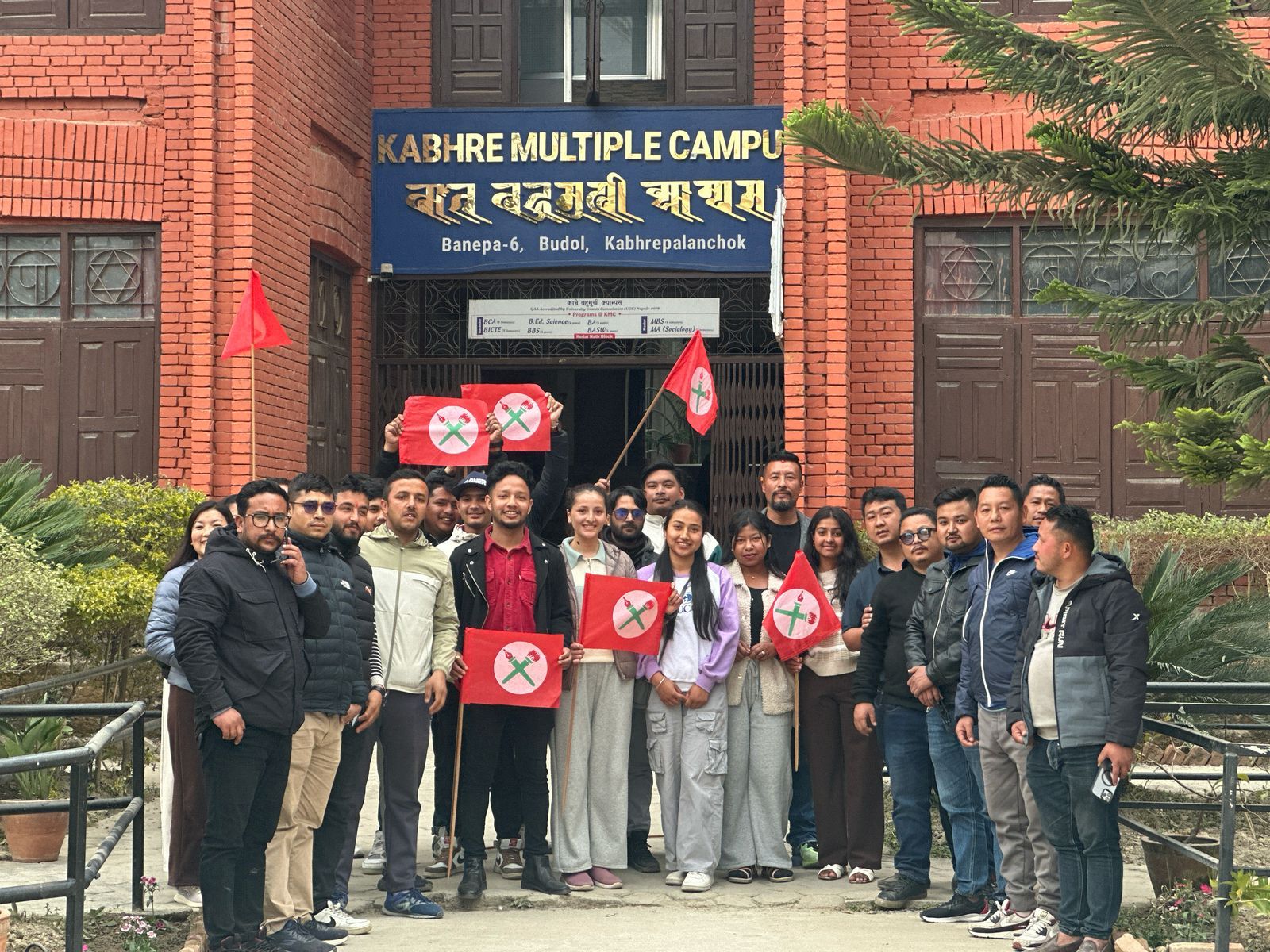 काभ्रे क्याम्पसको स्ववियु निर्वाचनमा नेविसंघको माहोल, अखिलबाट सभापति उम्मेदवारले कार्यतालिका च्याते