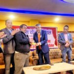 मृतक पत्रकारको परिवारलाई चौतारीले गर्यो सहयोग