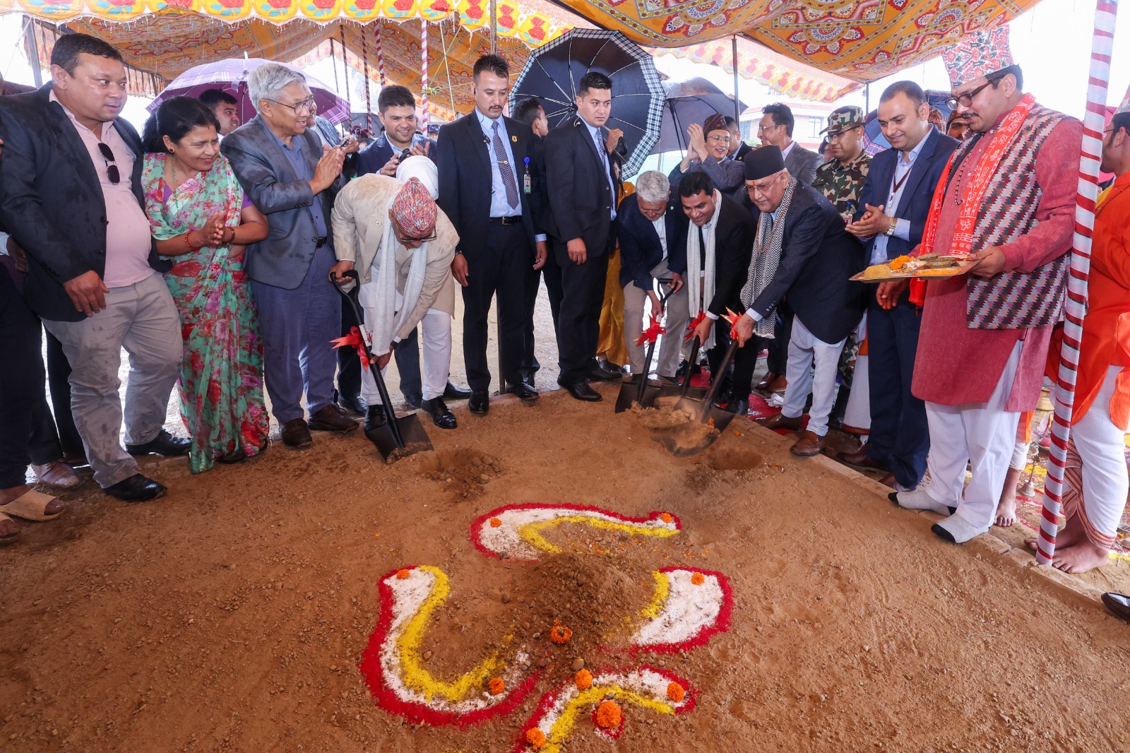 प्रधानमन्त्रीबाट धुलिखेल अस्पतालको ‘ट्रमा एण्ड इमर्जेन्सी सेन्टर’ शिलान्यास