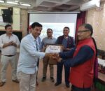 धेरै पटक रक्तदान गर्नेहरु सम्मानित