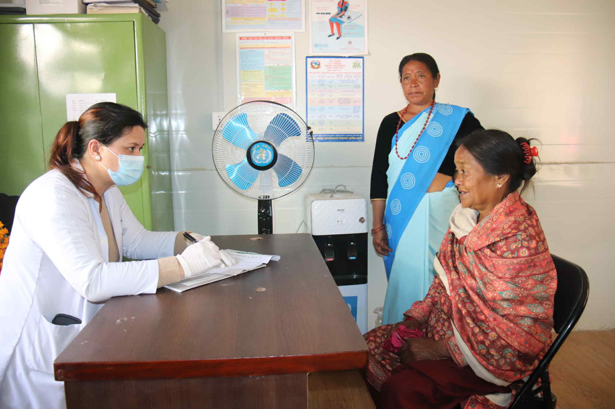 रोशीका वडा-वडामा स्त्रीरोग सम्बन्धी स्वास्थ्य शिविर